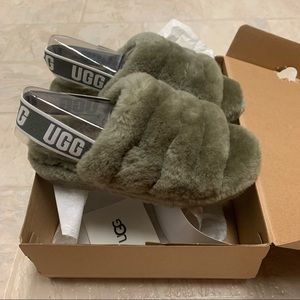 UGG Fluff Yeah Slides